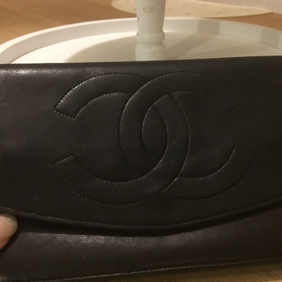 ♦️Chanel Large Black CC Flap Wallet - Picture 1 of 5
